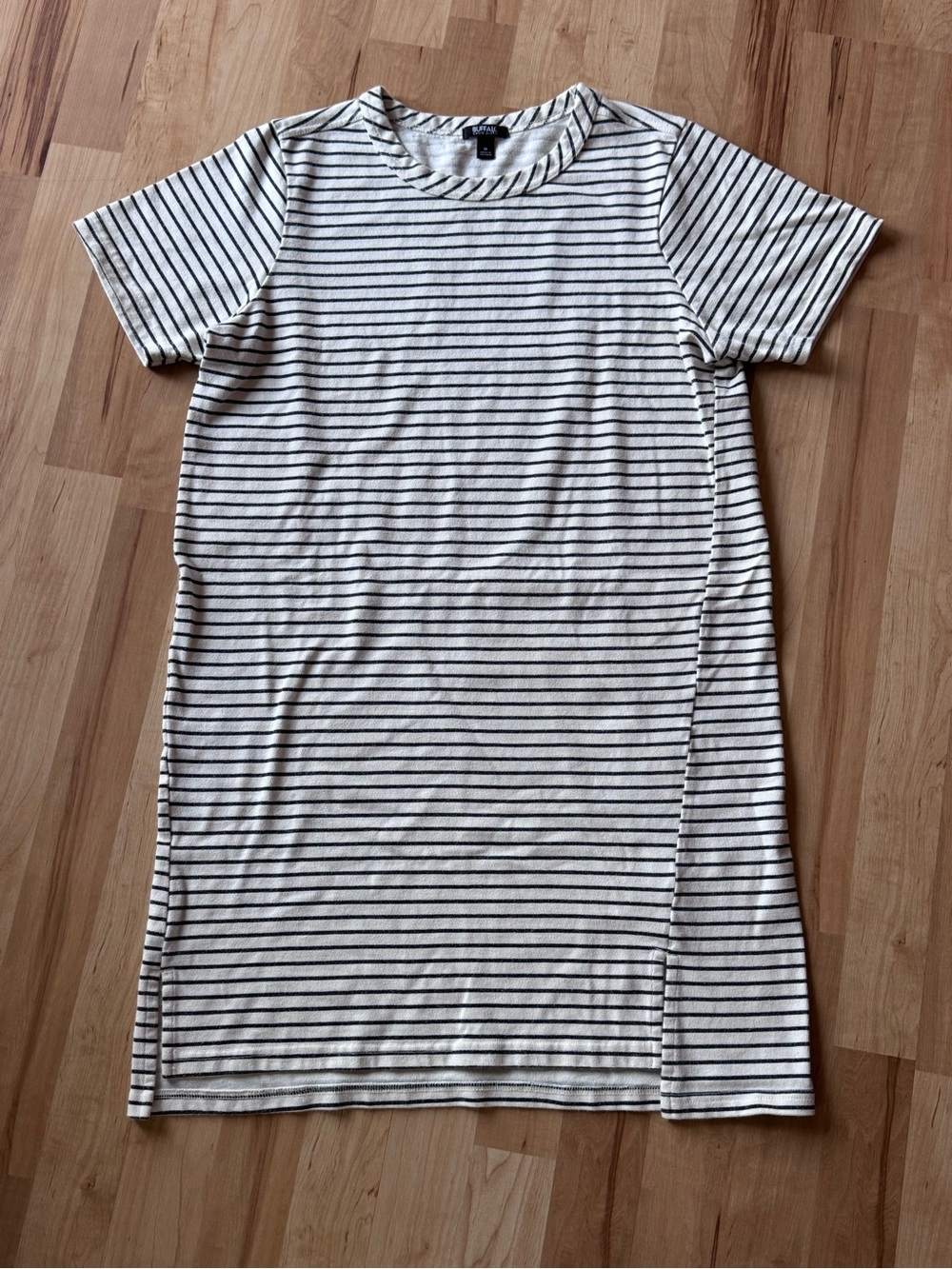 Buffalo David Bitton Striped T-Shirt Dress Crewneck Short Sleeve Size M EUC